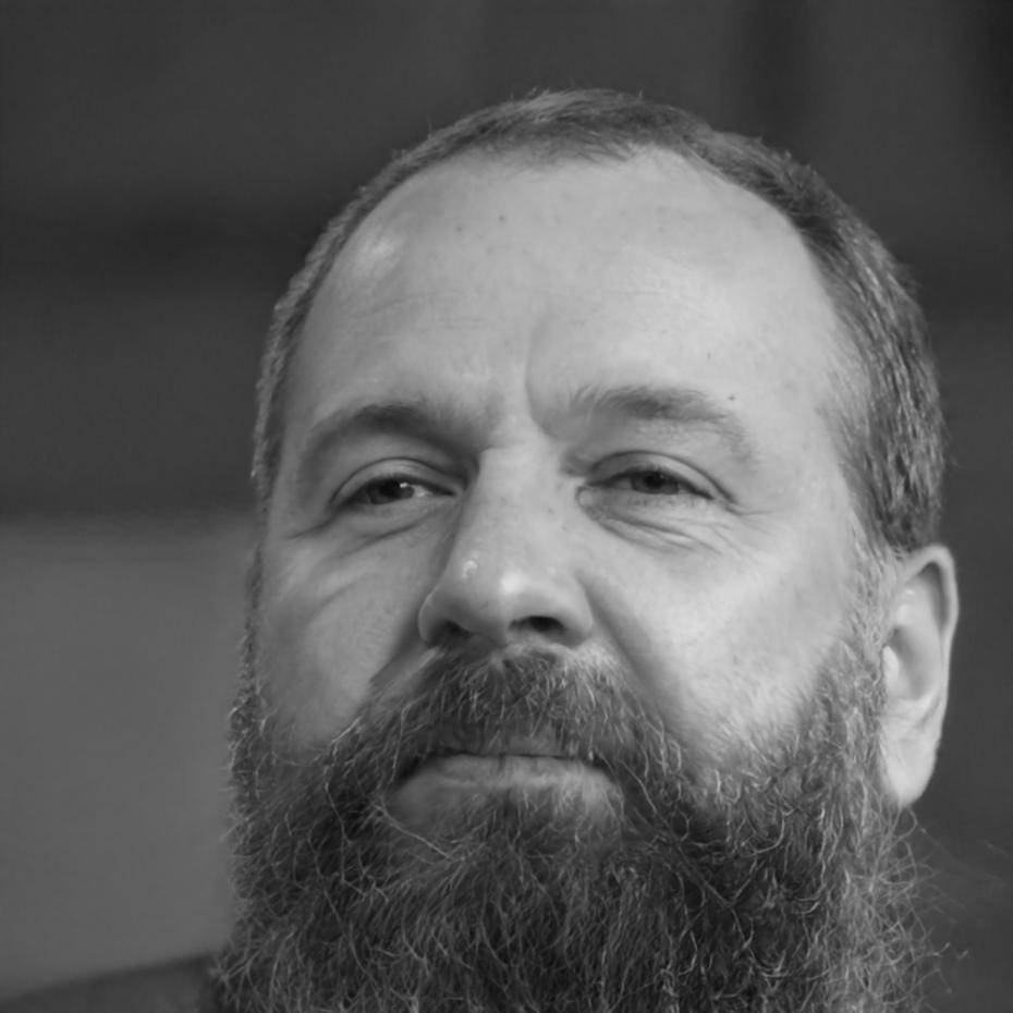 Retrato profesional de Fermín Llobregat